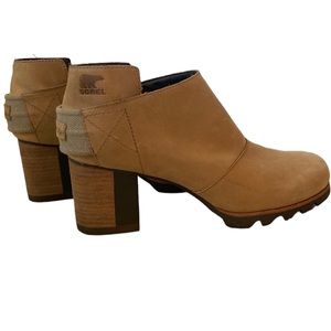 Sorel heeled pull on booties boots